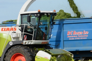 Second Cut Grass Silage in Hook Norton June 2015